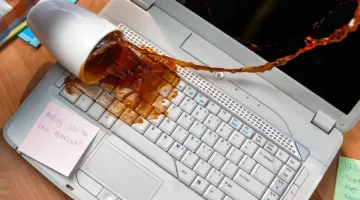 reparacion de notebooks - derrame de liquido y corrosion